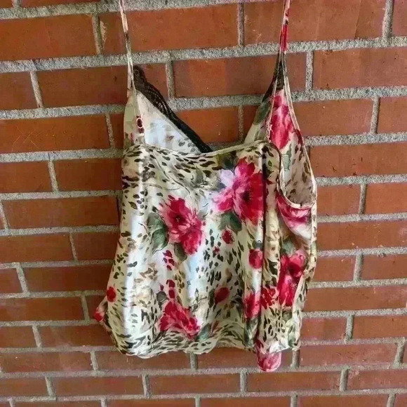 Sexy secret treasures satin animal print/floral cami top size 2x - Picture 2 of 5